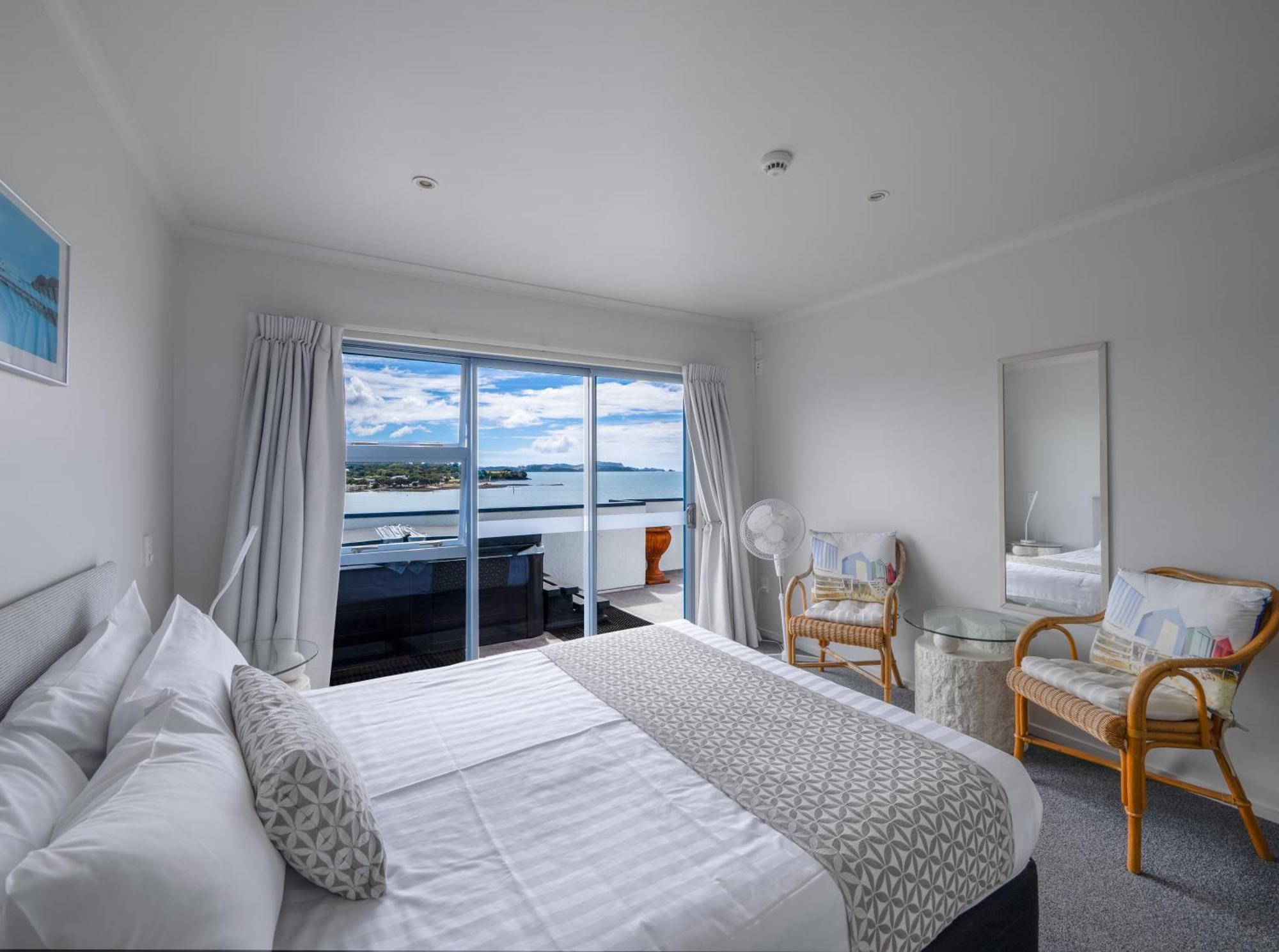 Blue Pacific Apartments Paihia Exterior photo